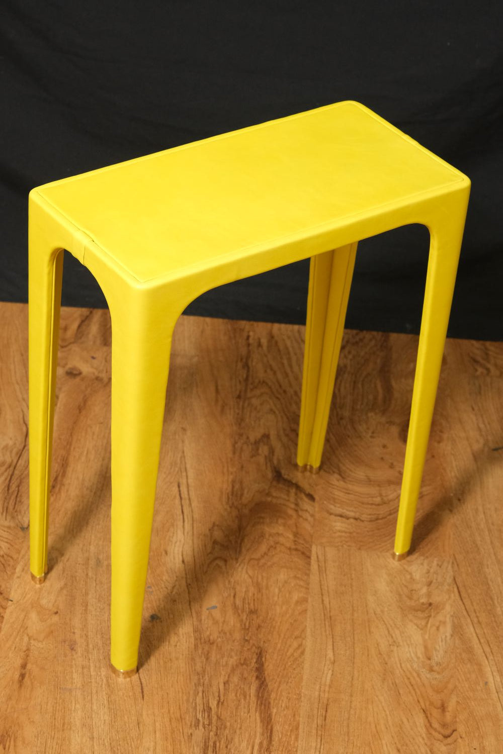 WISP TABLE RECTANGULAR - quince