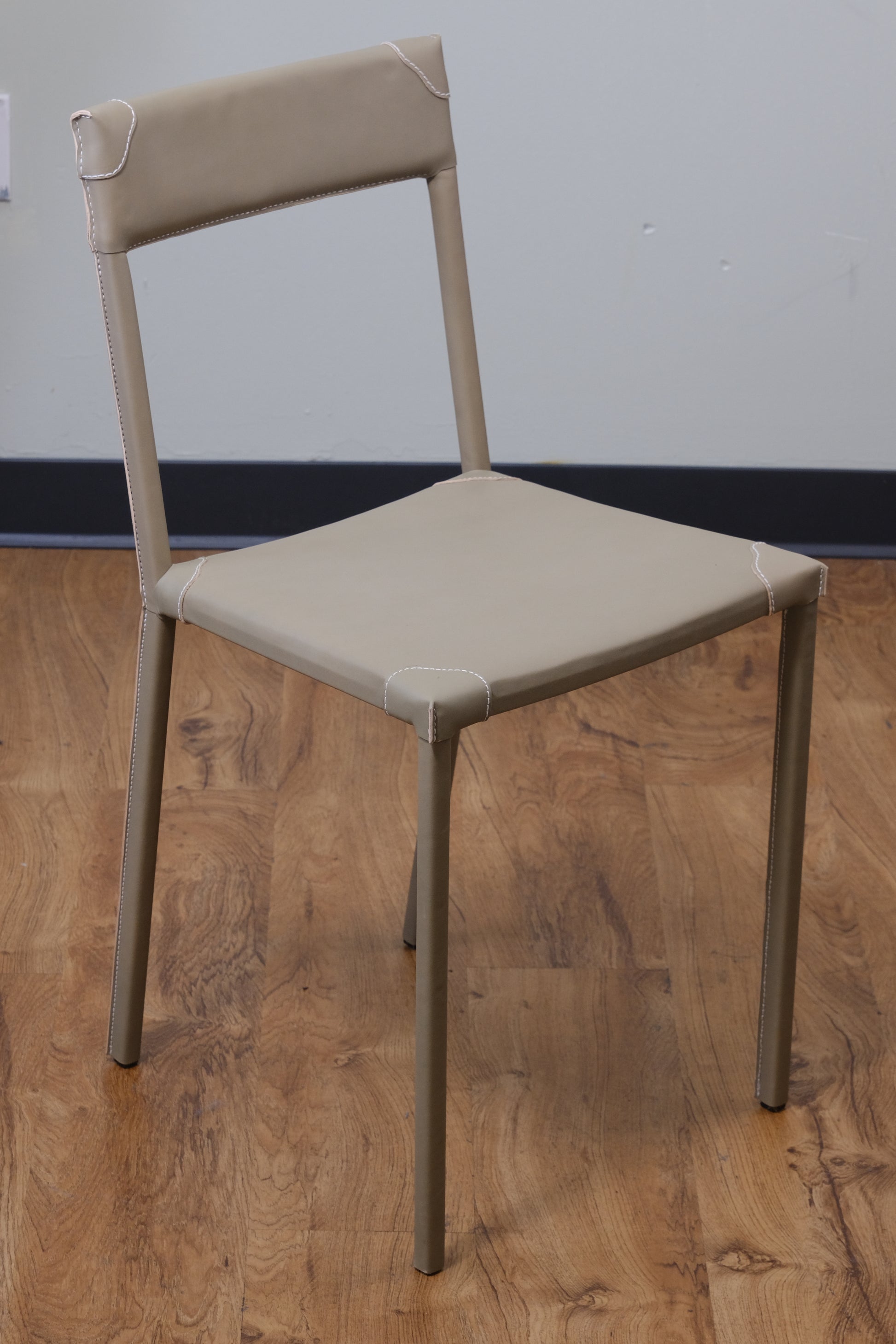 SABLE CHAIR - truffle