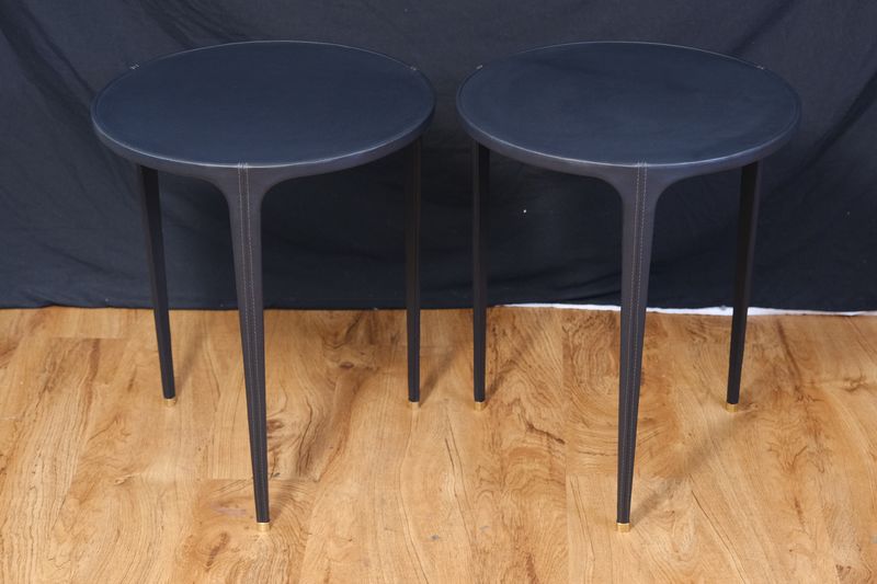 WISP TABLE 18" - blackcurrant (workroom)