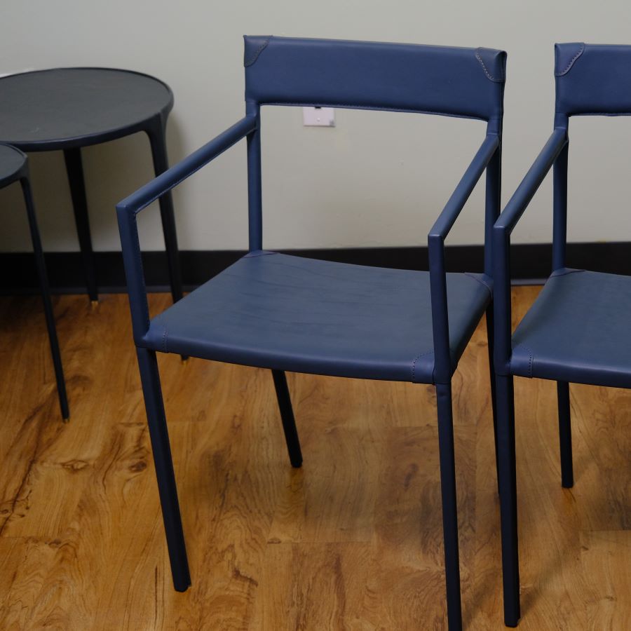 SABLE ARMCHAIR - blueberry