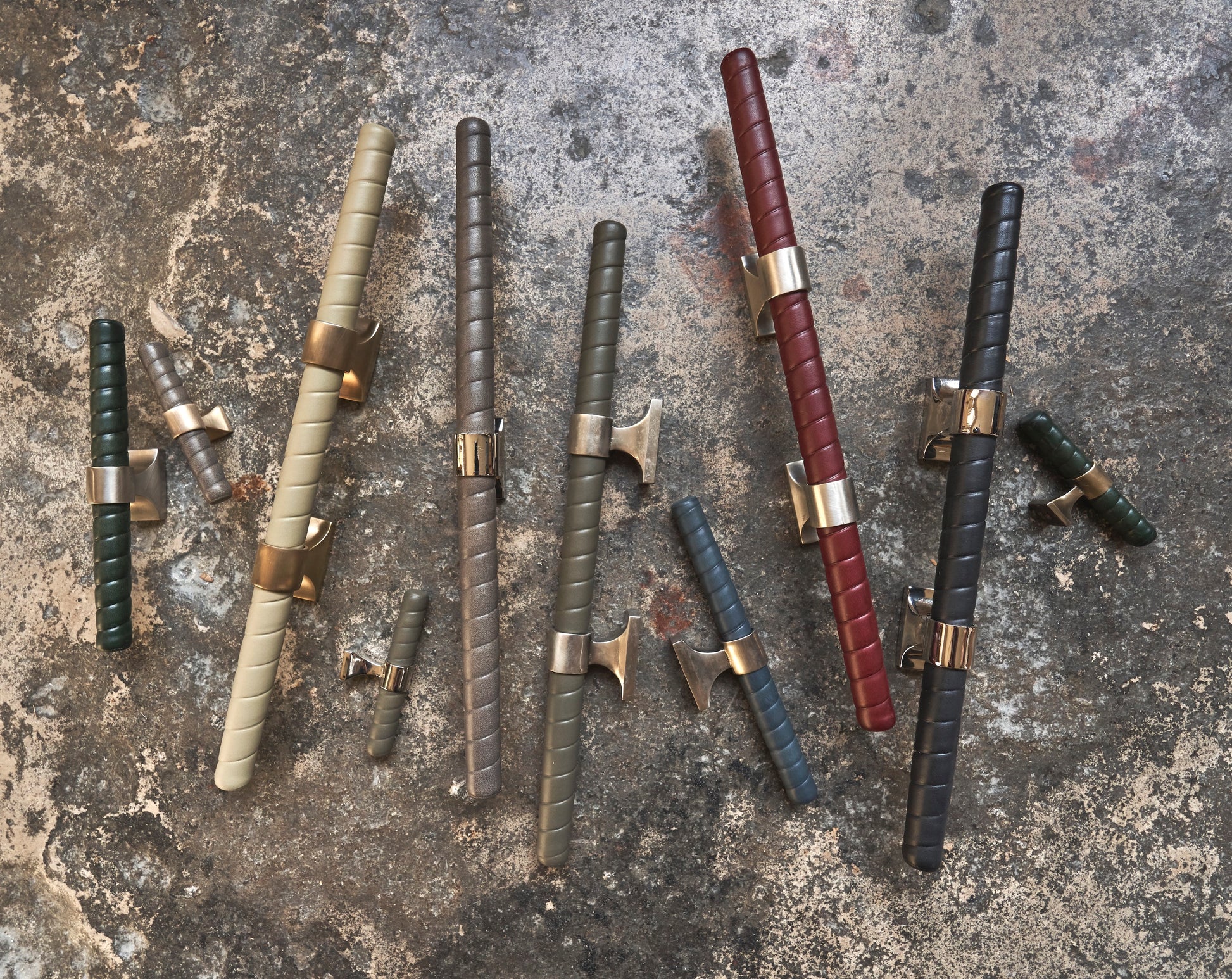 LEATHER HANDLES